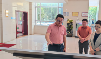 推动发展新过程，注入发展强心剂——记泰和县委副书记、副县长辅导一行参观领导